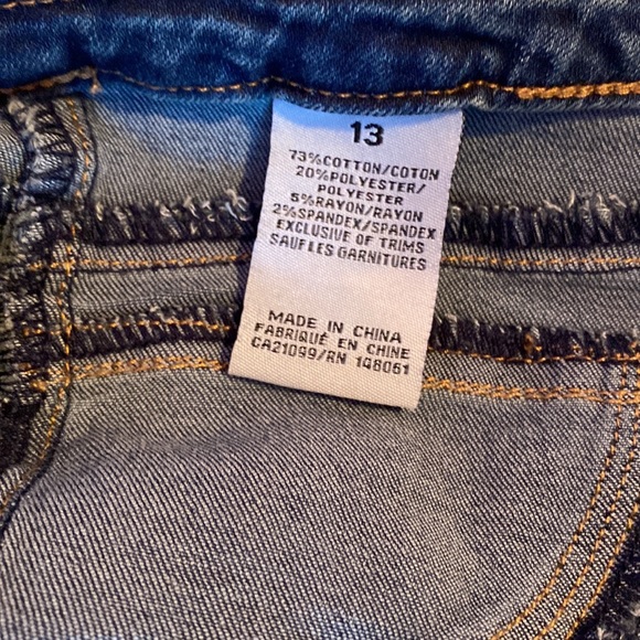 Eighty-two Slim Denim Jeans. - Picture 3 of 7